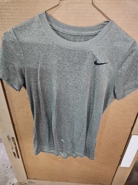 Nike Kids Heather Gray Short Sleeve Dri-FIT Tee